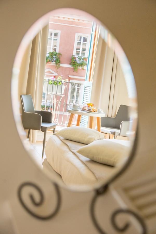 Deluxe Double or Twin Room City View