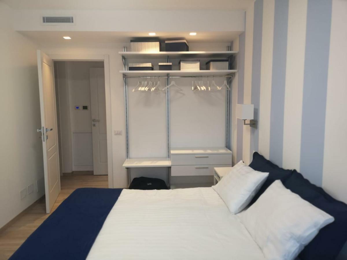 Double Room with Private External Bathroom
