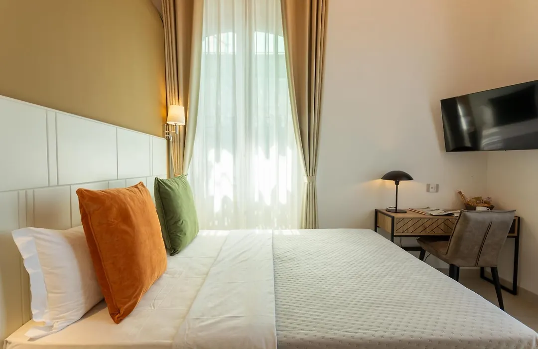 Magnini Rooms-1