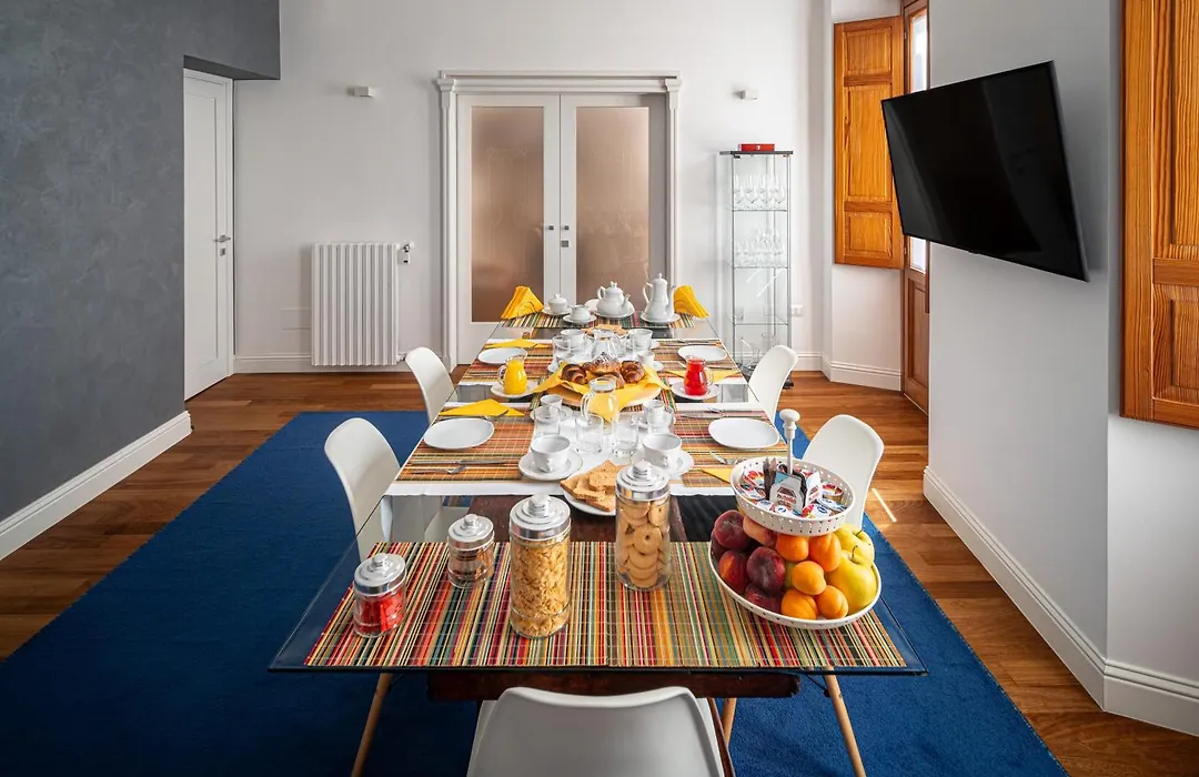 Marcus Suite-1