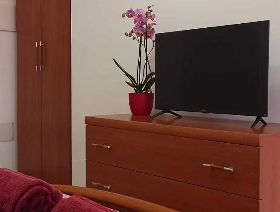 Un Letto A Casteddu-1
