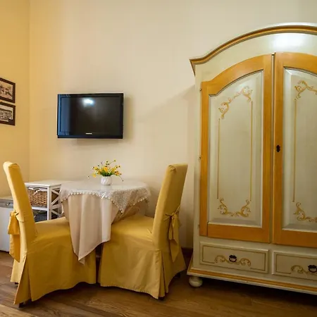 La Ghirlanda B&B-2