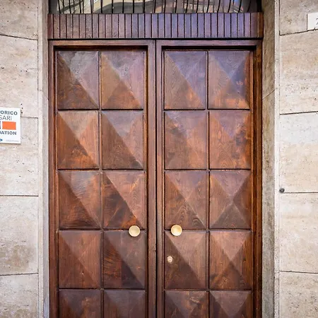 Centro Storico Via Sassari Accommodation-2