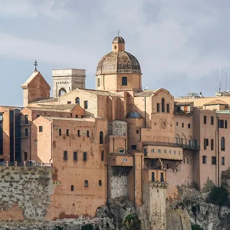 Martini Castello Boutique Rooms - Historic Center & Cathedral-3