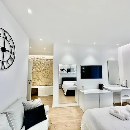 Ceo Luxury Suite Di Cagliari-3